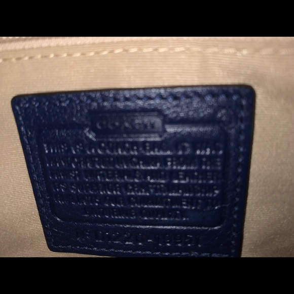 Coach red, white and blue bag - Picture 3 of 5